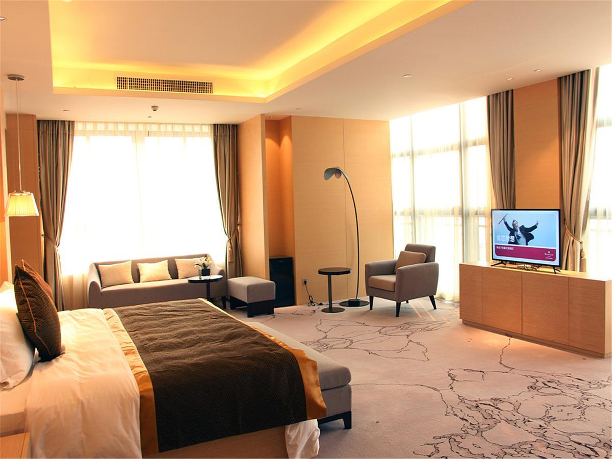Ramada By Wyndham Enping Hotel ภายนอก รูปภาพ