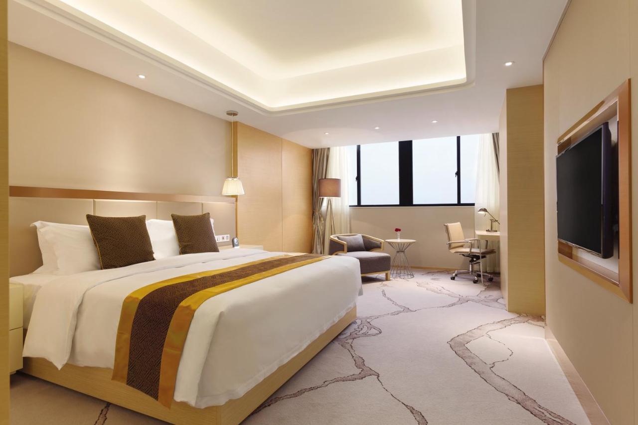Ramada By Wyndham Enping Hotel ภายนอก รูปภาพ